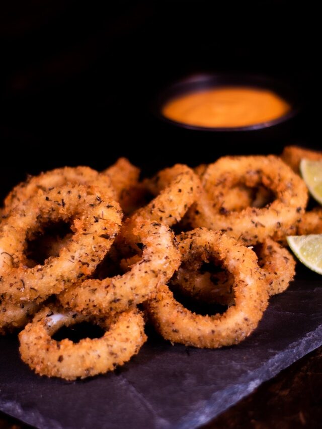 7 Restaurant Chains Offering the Finest Onion Rings